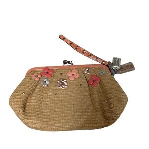 coach natalie straw clutch flowers